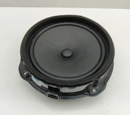 Audi A3 S3 8V Front door speaker 8V0035415D