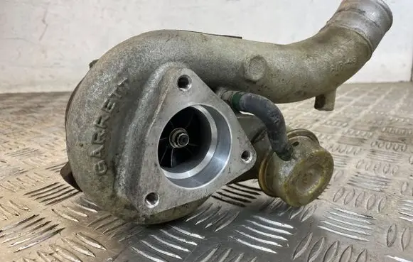 Ford Maverick Turbo YD00206A 45204716 14411Q2401
