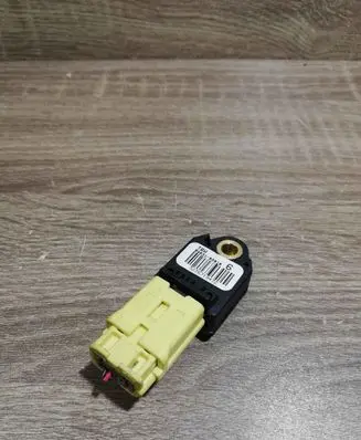 Toyota Yaris Airbag deployment crash/impact sensor 898310D010