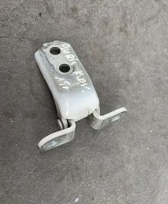 Toyota Auris E180 Front door upper hinge