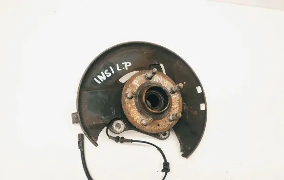Opel Insignia A Front wheel hub spindle knuckle