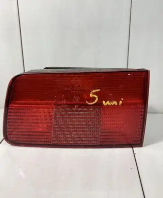 BMW 5 E39 Tailgate rear/tail lights