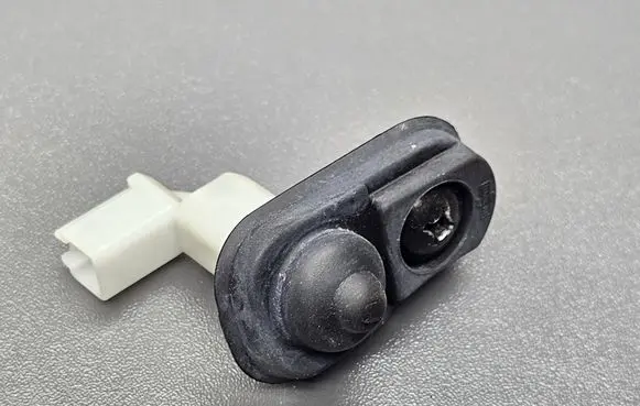 Suzuki Swift II Rear door sensor 