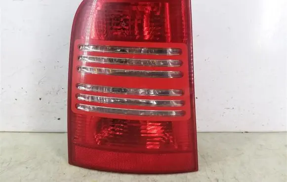 Skoda Octavia Mk1 (1U) Rear/tail lights 1U9945095