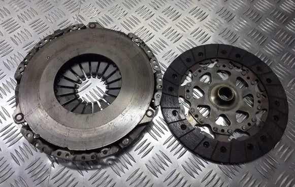 Renault Scenic III - Grand scenic III Clutch pressure plate 