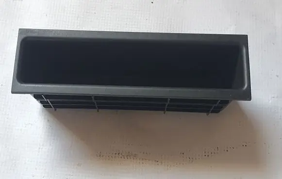 Mercedes-Benz E W211 Dashboard storage box/compartment A2116830091