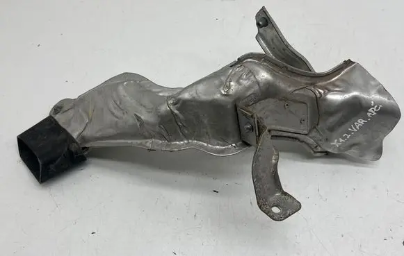 BMW X1 F48 F49 Other engine bay part 8605502
