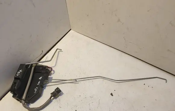 Hyundai Getz Front door lock
