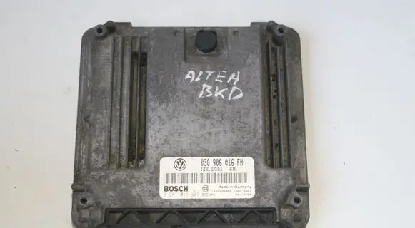 Seat Altea XL Engine control unit/module 03G906016FH 0281011909