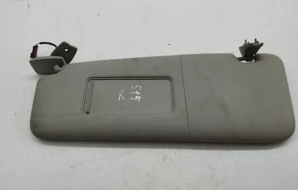 Sun visor