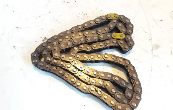 Toyota Avensis T250 Timing chain (engine) 