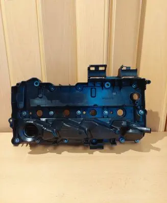Volvo V70 Rocker cam cover 32213460