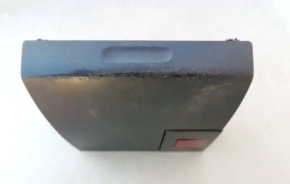 Audi A3 S3 8L Car ashtray 8L0857951E 310140100