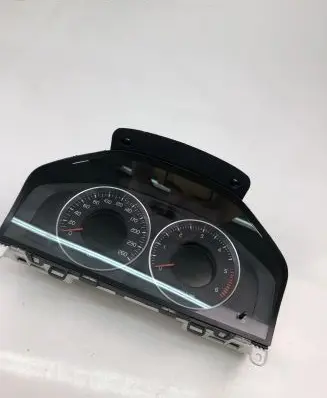 Volvo V60 Speedometer (instrument cluster) 31327581AA