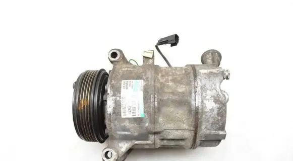 Volvo XC60 Air conditioning (A/C) compressor (pump) 30630921