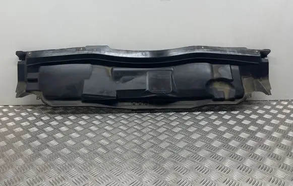 Wiper trim