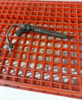 Mercedes-Benz E W212 Fuel injector A6420701187 0445116026