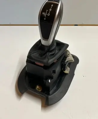 Gear shifter/selector