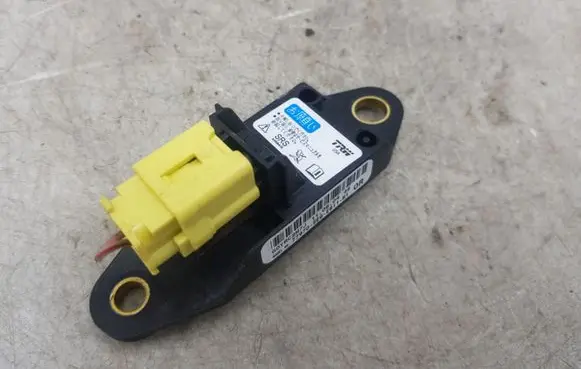 Honda Accord Airbag deployment crash/impact sensor 77970SEGE811M1