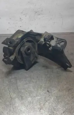 Toyota Corolla Verso AR10 Gearbox mount