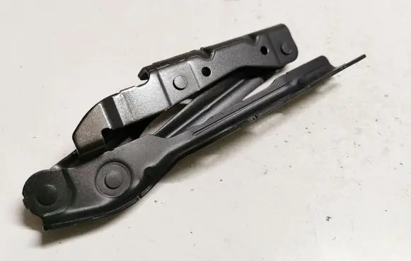 Volkswagen Eos Engine bonnet/hood hinges 1Q0823302C