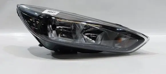 Ford Focus Headlight/headlamp