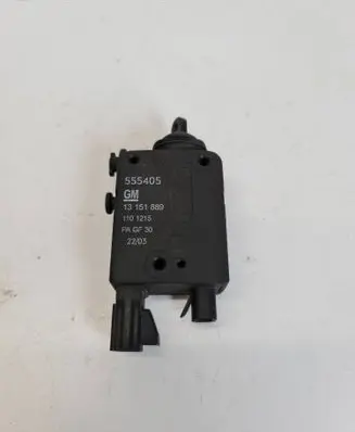 Opel Zafira A Central locking motor 555405 1101215 13151889