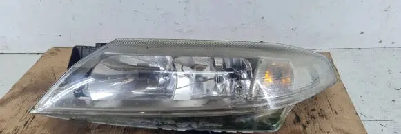 Renault Laguna II Headlight/headlamp 89028569 89025702
