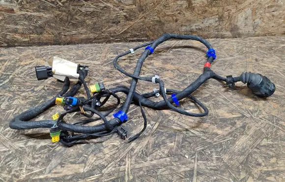 Maserati Quattroporte Front door wiring loom 228316 13575054