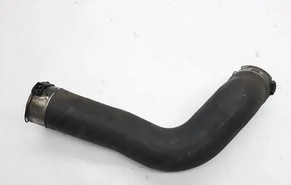 BMW 5 F10 F11 Intercooler hose/pipe 7810615