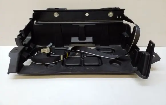 Chrysler 300C Battery tray 05112061AK 04780795AE J04780795AE