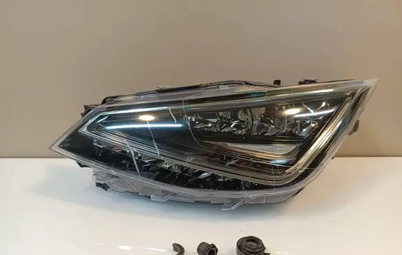Seat Ibiza V (KJ) Headlight/headlamp
