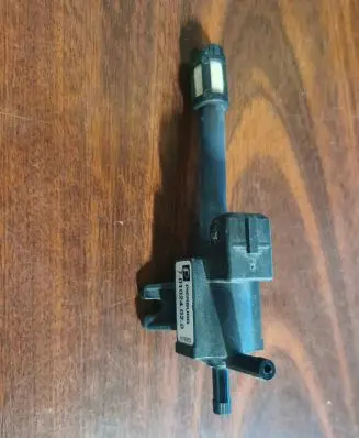 Volkswagen Touareg I Turbo solenoid valve 6116315