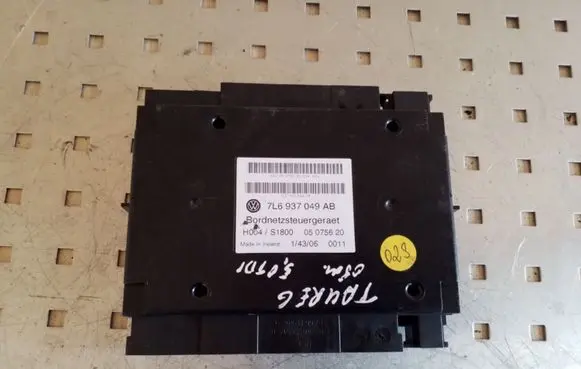 Volkswagen Touareg I Comfort/convenience module 7L6937049AB