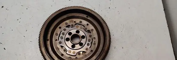 Audi Q3 8U Dual mass flywheel 03L105266DC