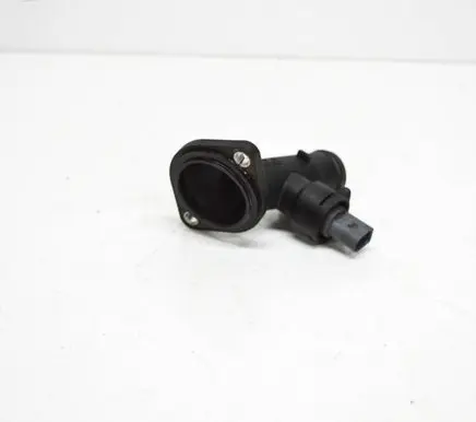 Volkswagen PASSAT B6 Other engine bay part 03G121121D