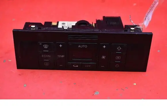 Audi A2 Climate control unit 8Z0820043
