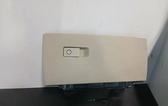 Volvo S80 Glove box 30676278