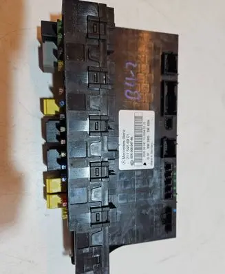 Mercedes-Benz E W211 SAM control unit 2115456901 5DK00804766 060415555402