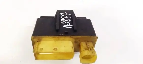 Coolant fan relay