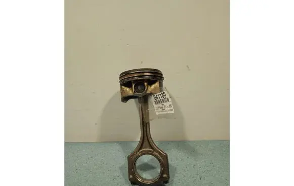Ford Escape III Piston 