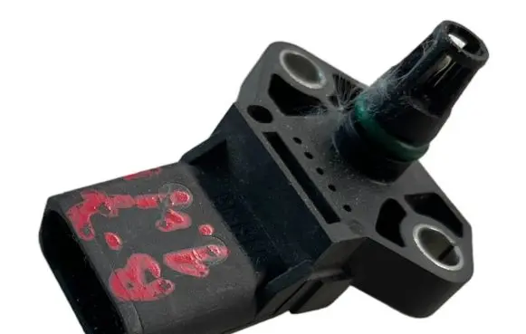 Volkswagen PASSAT B7 Air pressure sensor 038906051B 110816T1711D 0281002309