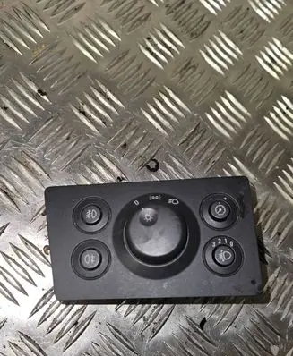 Opel Zafira B Light switch 13205865 LK04060110