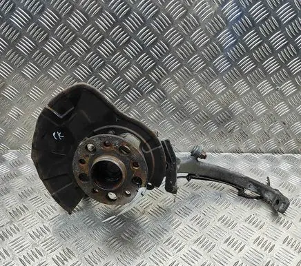 Mercedes-Benz S W220 Front wheel hub A2203302320