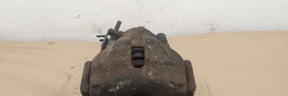 Volkswagen PASSAT B5 Front brake caliper