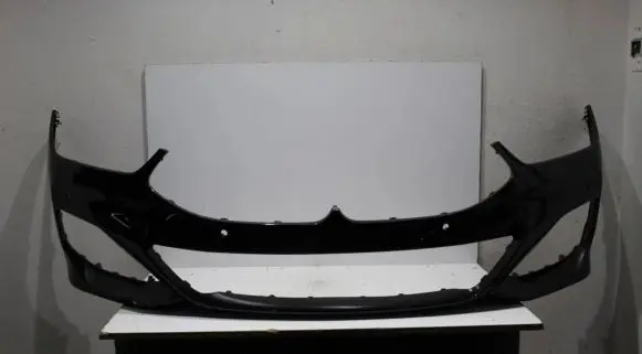 BMW 8 G14 Front bumper 8070558 72758411