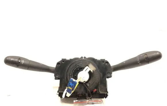 Wiper turn signal indicator stalk/switch