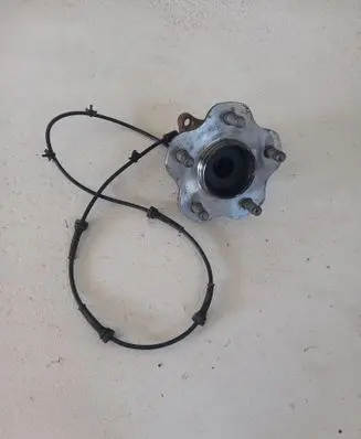 Nissan Qashqai Rear wheel hub