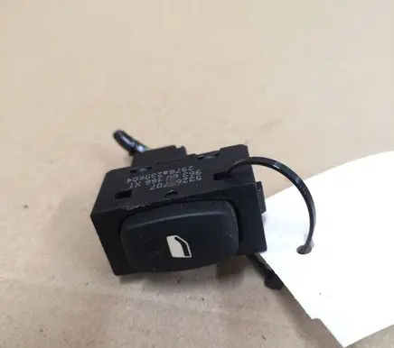Peugeot 407 Electric window control switch 96360166XT