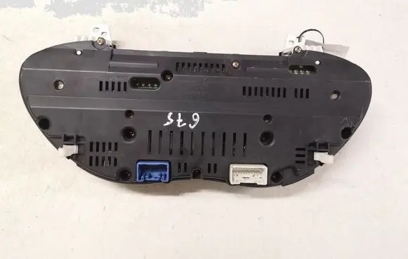 Toyota Avensis T250 Speedometer (instrument cluster) 8380005630 2574109865